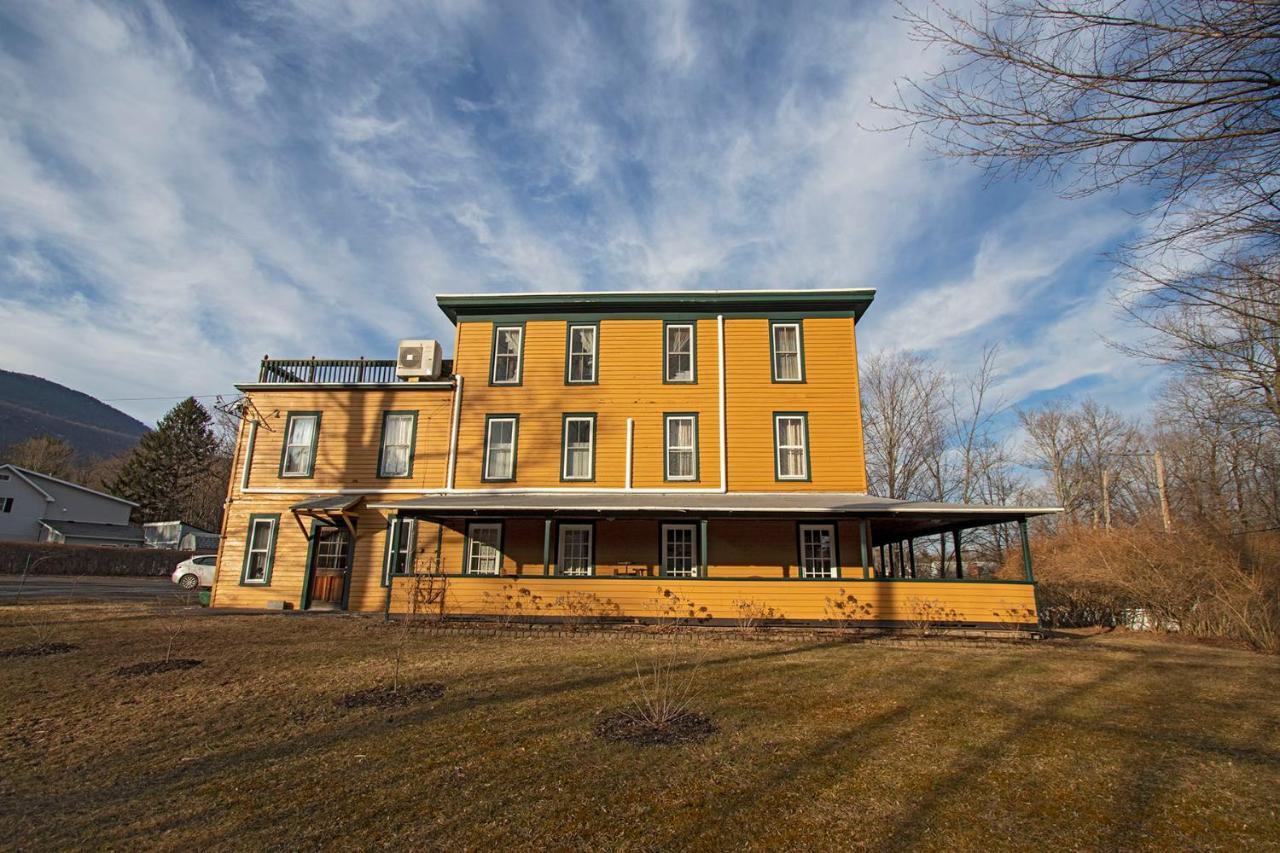 The Woodbine Inn Palenville Exterior photo